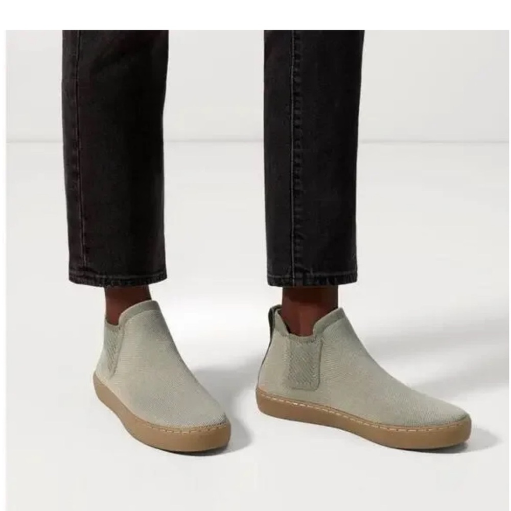 Women’s Rothy’s Slip-On Knit Chelsea Sneakers in Light Sage